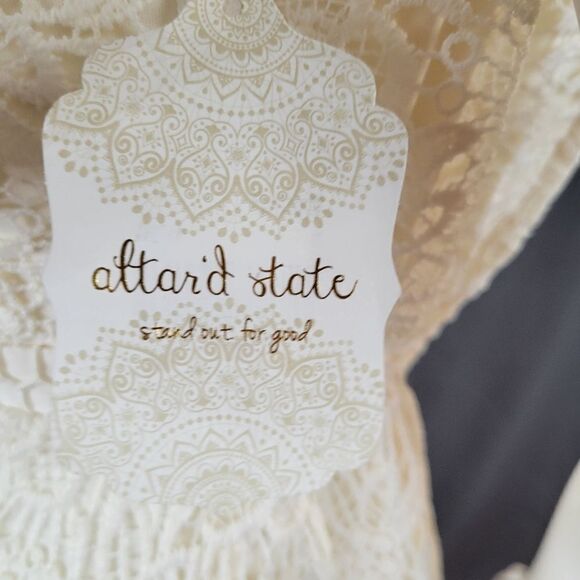 Altar'd‎ State Lace Crochet Overlay Sleeveless V-Neck Zip Back Creme Dress Sz M - Picture 8 of 8